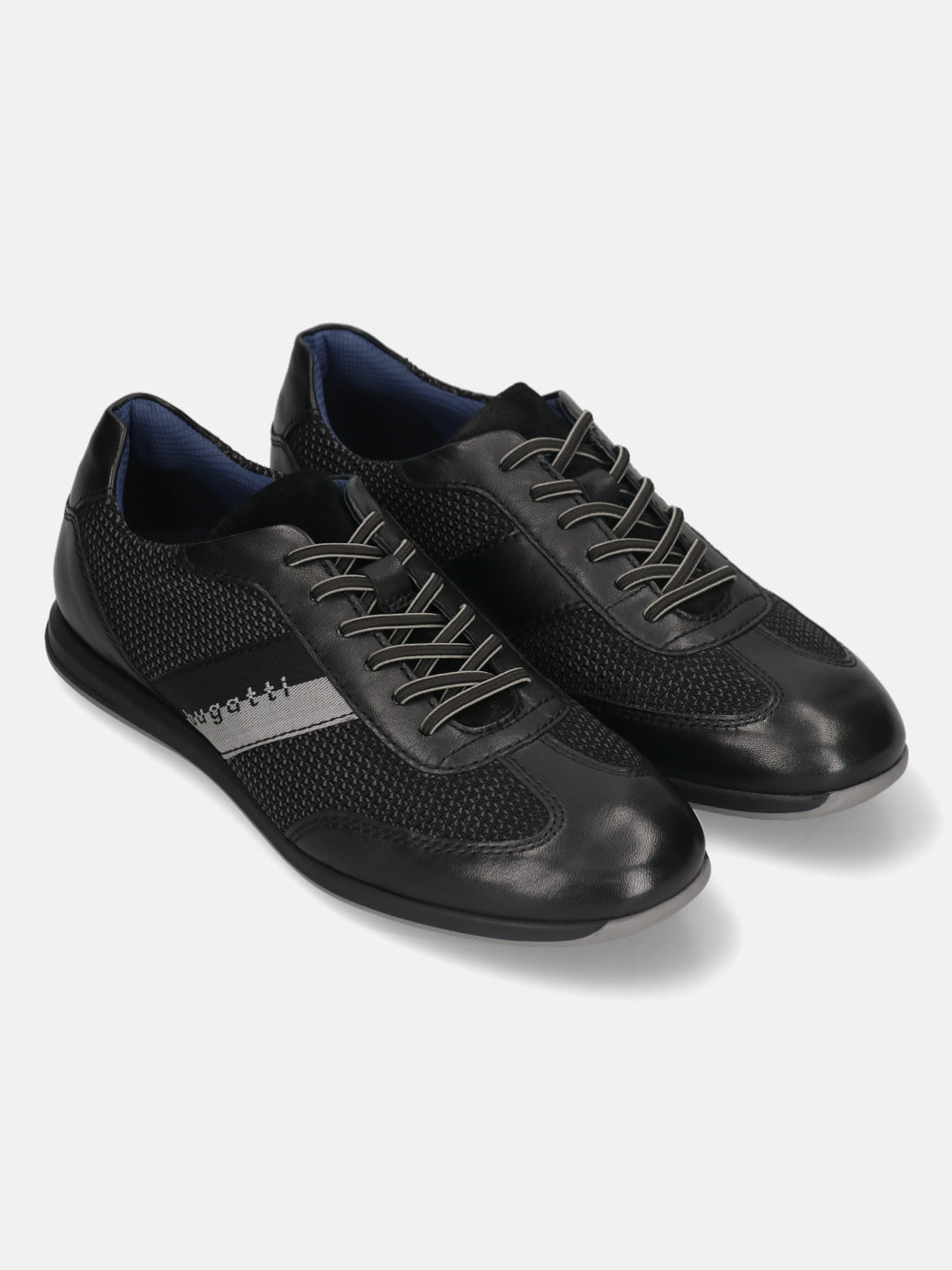 Men's Bugatti leather black leather shoes with a round toe , a tpr outsole , and laces fastening.