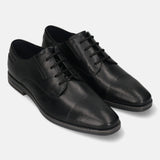 Men's Bugatti derby black leather shoes with a pointed toe and plain toe featuring a moulded heel , a tpr outsole , and laces fastening.