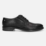 Men's Bugatti derby black leather shoes with a round toe and plain toe featuring a moulded heel , a tpr outsole , and laces fastening.