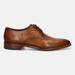 Men's Bugatti derby cognac leather shoes with a pointed toe and plain toe featuring a stacked heel , a leather outsole , and laces fastening.
