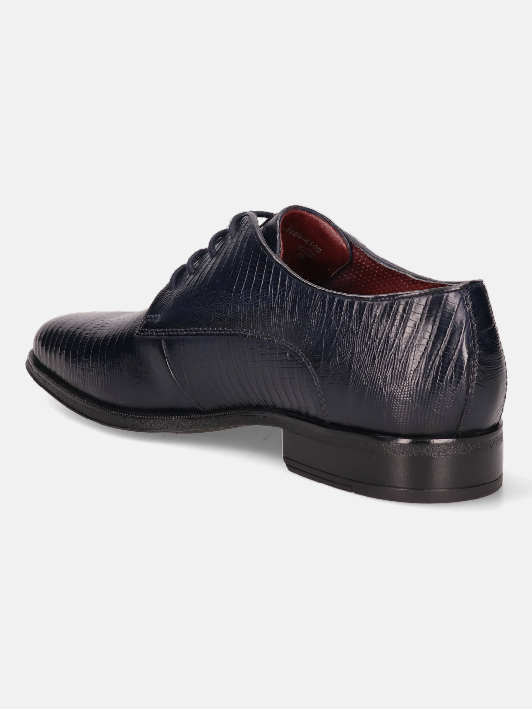 A blue Men's bugatti Derby featuring a pointed plain toe, moulded  heel. Made from premium genuine leather with a durable tr outsole, this laces design offers both style and comfort.