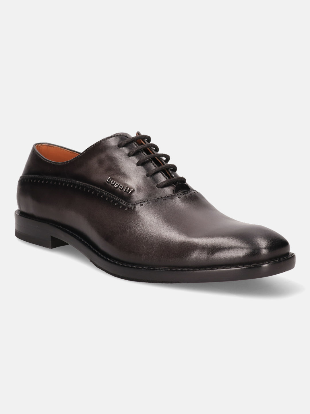A grey Men's bugatti Oxford featuring a chisel toe plain toe, stacked heel. Made from premium genuine leather with a durable leather outsole, this laces design offers both style and comfort.