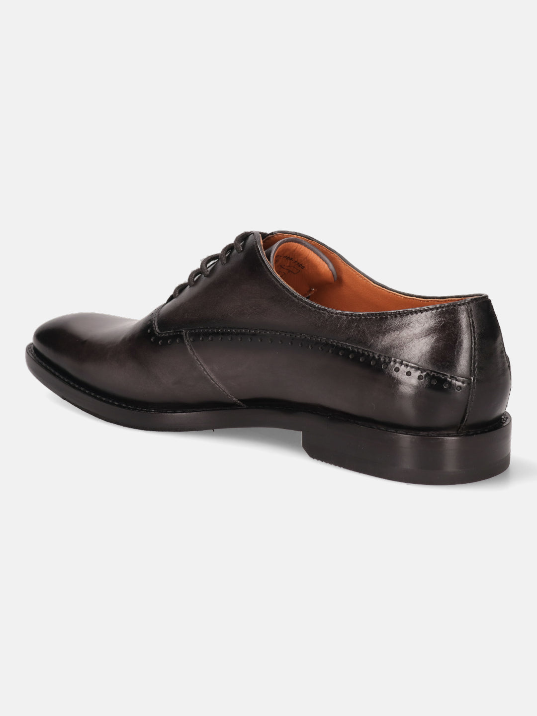 A grey Men's bugatti Oxford featuring a chisel toe plain toe, stacked heel. Made from premium genuine leather with a durable leather outsole, this laces design offers both style and comfort.