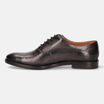 A grey Men's bugatti Oxford featuring a chisel toe plain toe, stacked heel. Made from premium genuine leather with a durable leather outsole, this laces design offers both style and comfort.