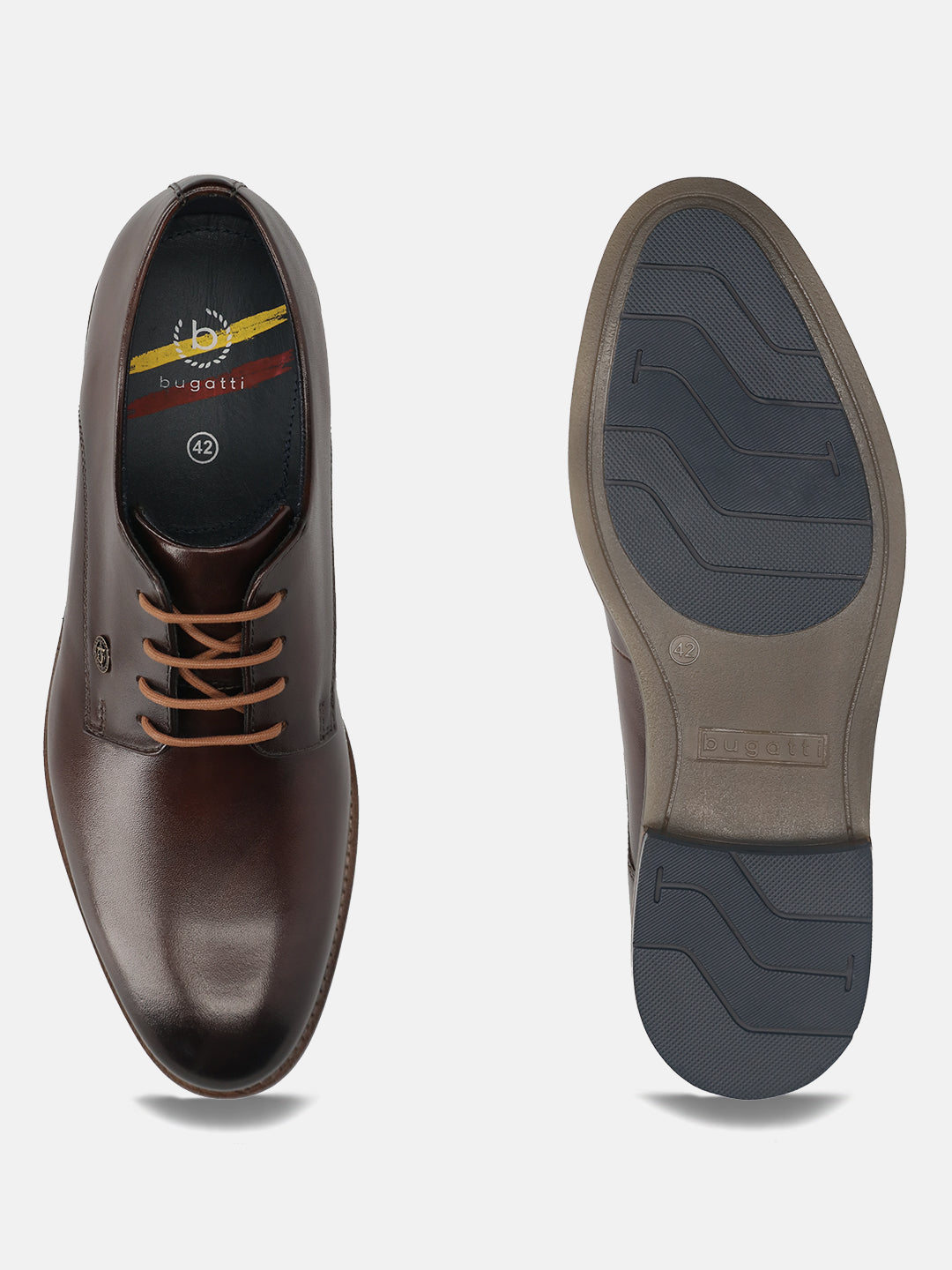 Men's Bugatti derby brown leather shoes with a round toe and plain toe featuring a moulded heel , a tpr outsole , and laces fastening.