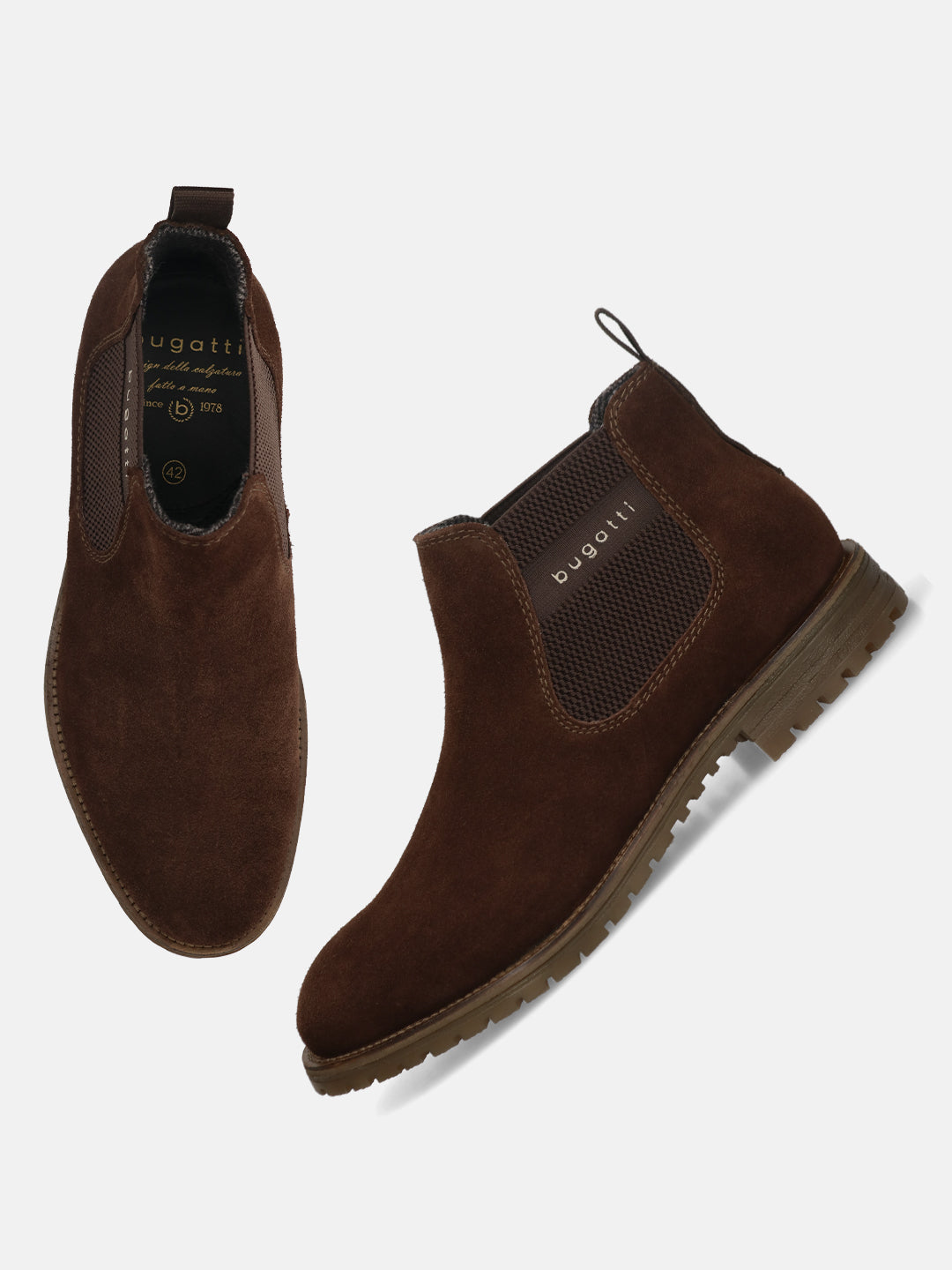 A brown Men's bugatti Chelsea Boots featuring a round toe plain toe, moulded  heel, and a wide fit. Made from premium genuine leather with a durable tr outsole, this elastic design offers both style and comfort.