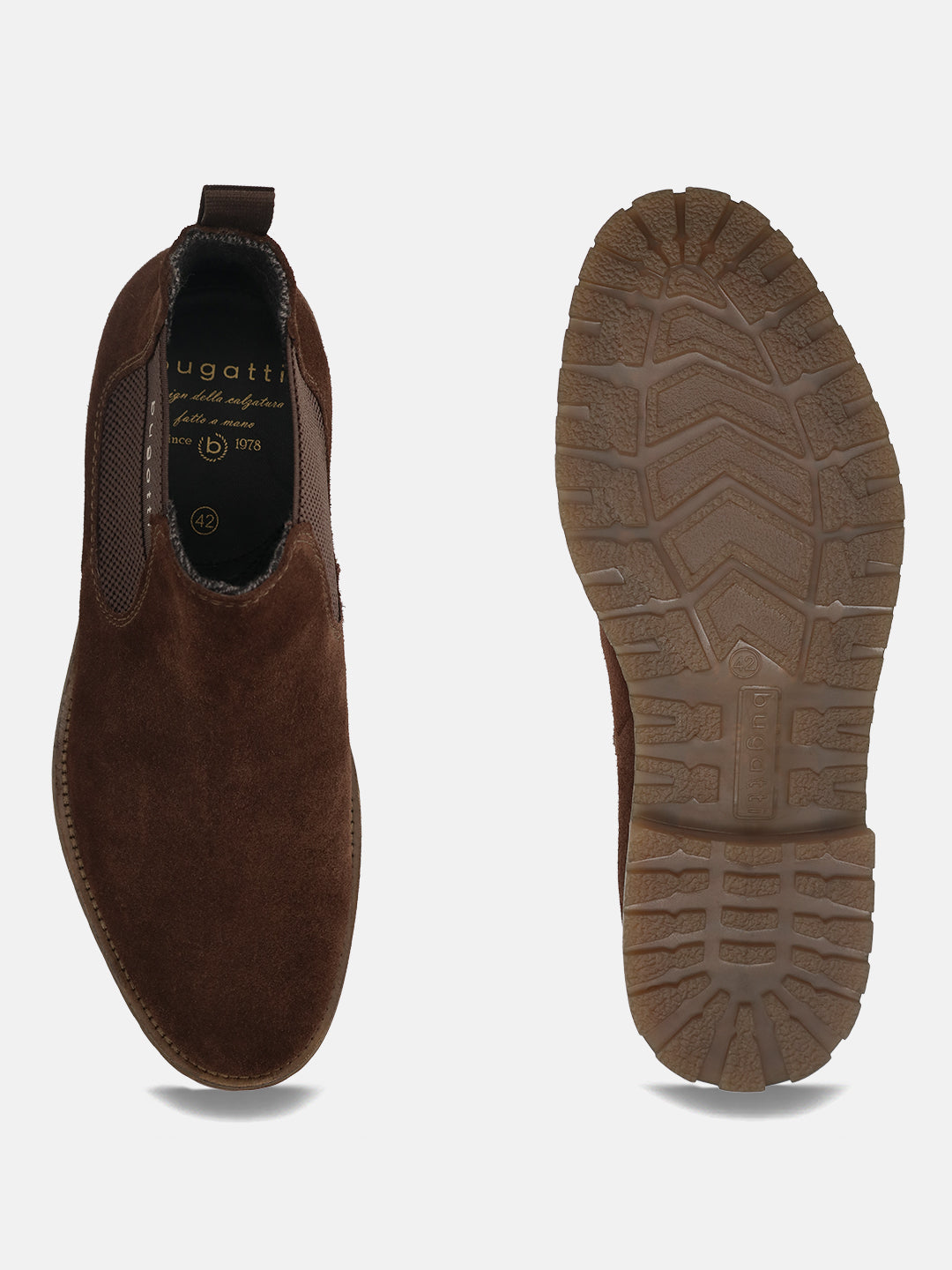 A brown Men's bugatti Chelsea Boots featuring a round toe plain toe, moulded  heel, and a wide fit. Made from premium genuine leather with a durable tr outsole, this elastic design offers both style and comfort.