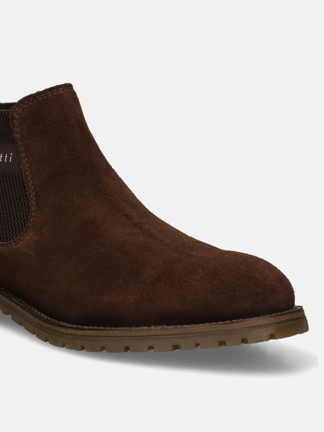 A brown Men's bugatti Chelsea Boots featuring a round toe plain toe, moulded  heel, and a wide fit. Made from premium genuine leather with a durable tr outsole, this elastic design offers both style and comfort.