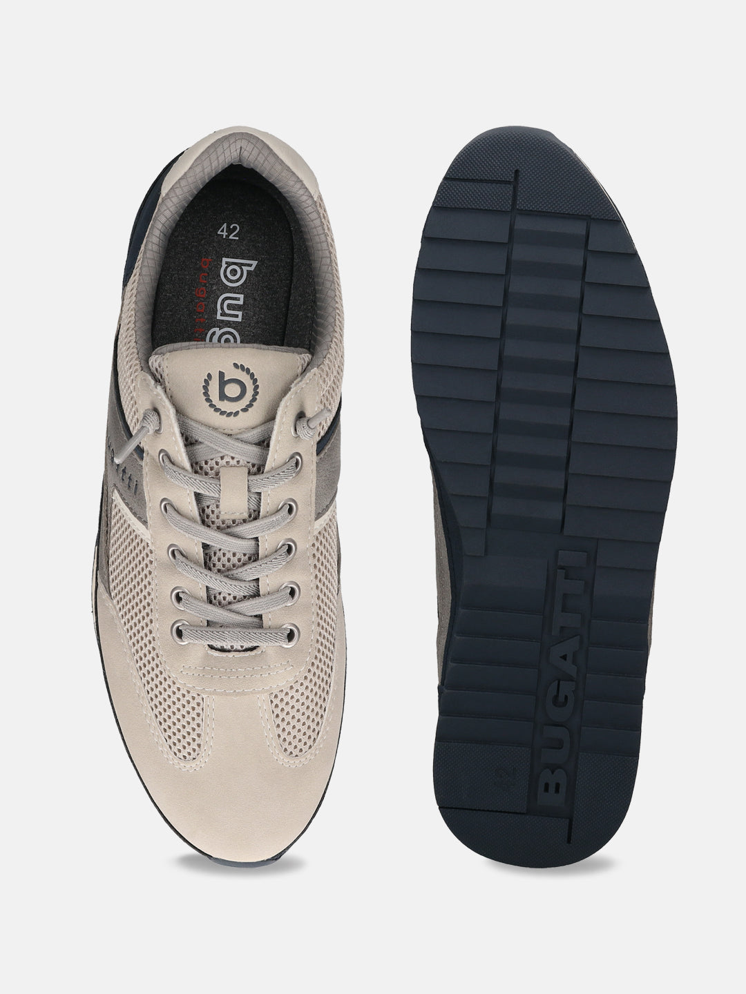 bugatti Riptide sand Comfort Sneakers shoe, seen from above, showing laces and grooved sole.