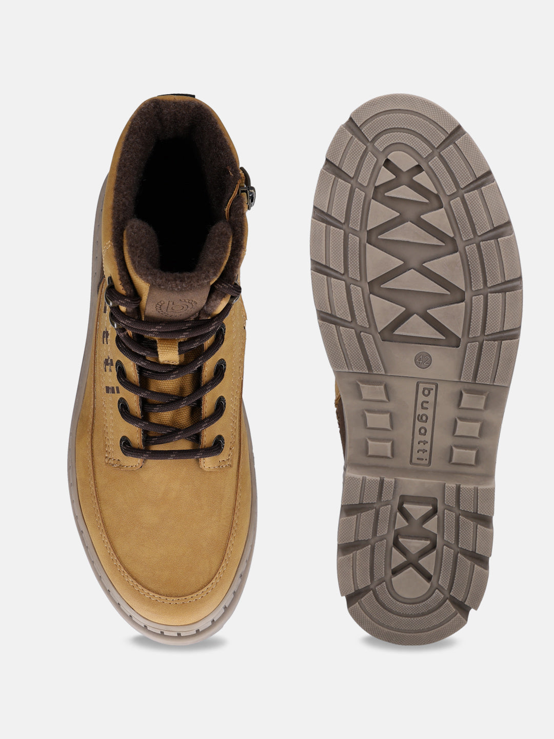 Bugatti Pallario casual boots in beige, featuring a lace-up closure and lug sole.
