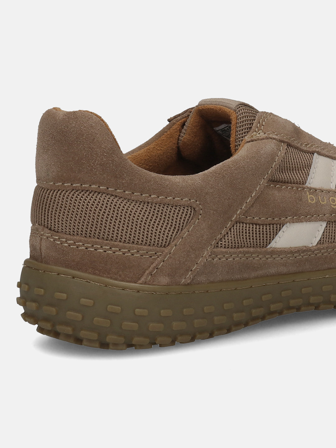 Men's Bugatti lifestyle beige leather shoes with a round toe , a rubber outsole.