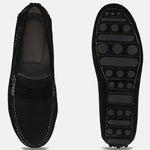 Men's Bugatti drivers black leather shoes with a round toe and apron toe , a tpr outsole.
