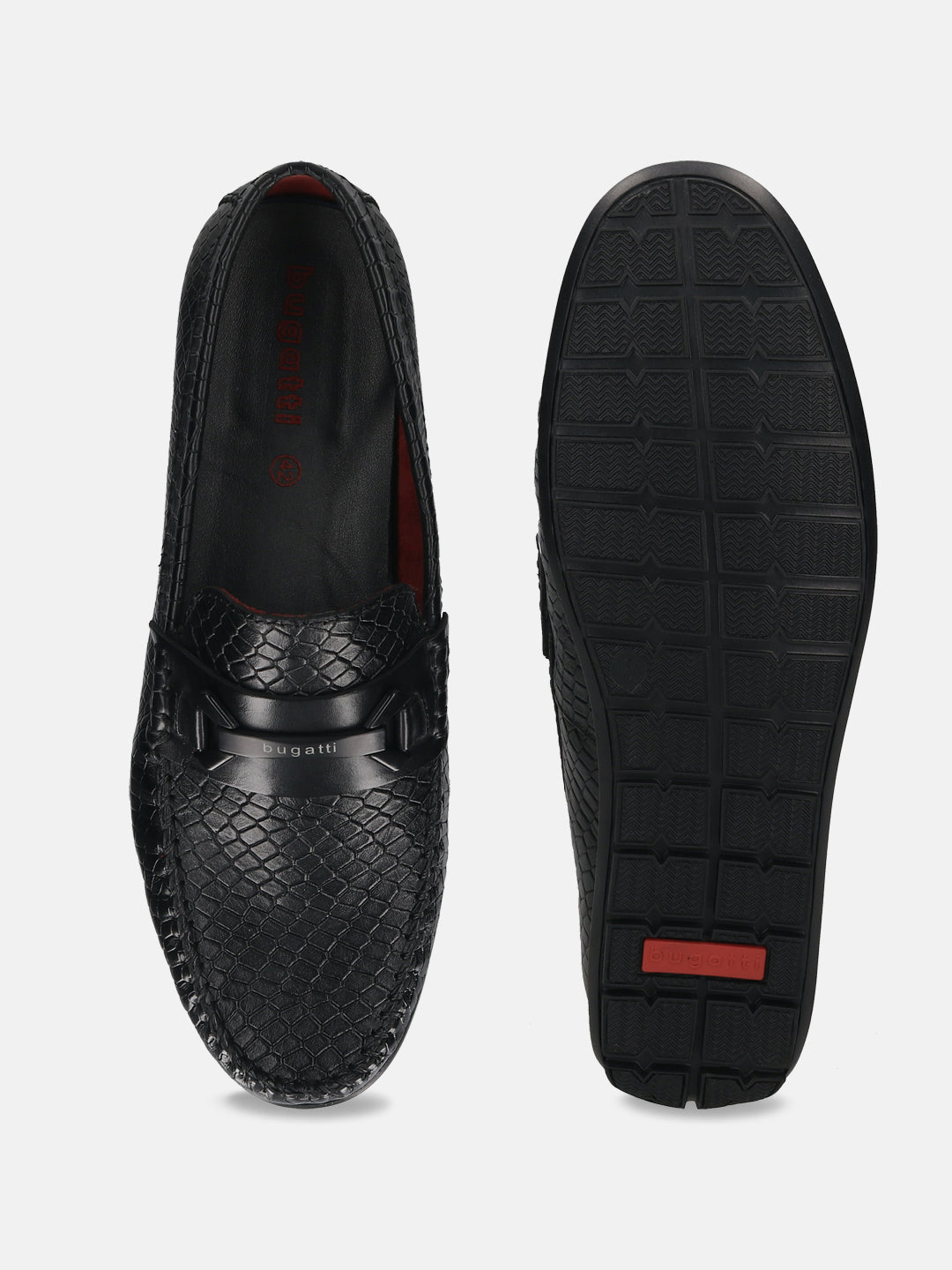 Men's Bugatti drivers black leather shoes with a round toe and apron toe , a tpr outsole.