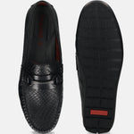 Men's Bugatti drivers black leather shoes with a round toe and apron toe , a tpr outsole.