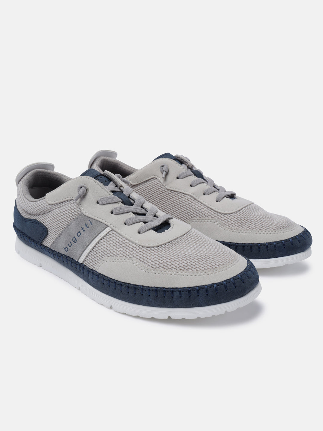 Sand low-top sneakers by Bugatti, featuring blue accents and grey laces.