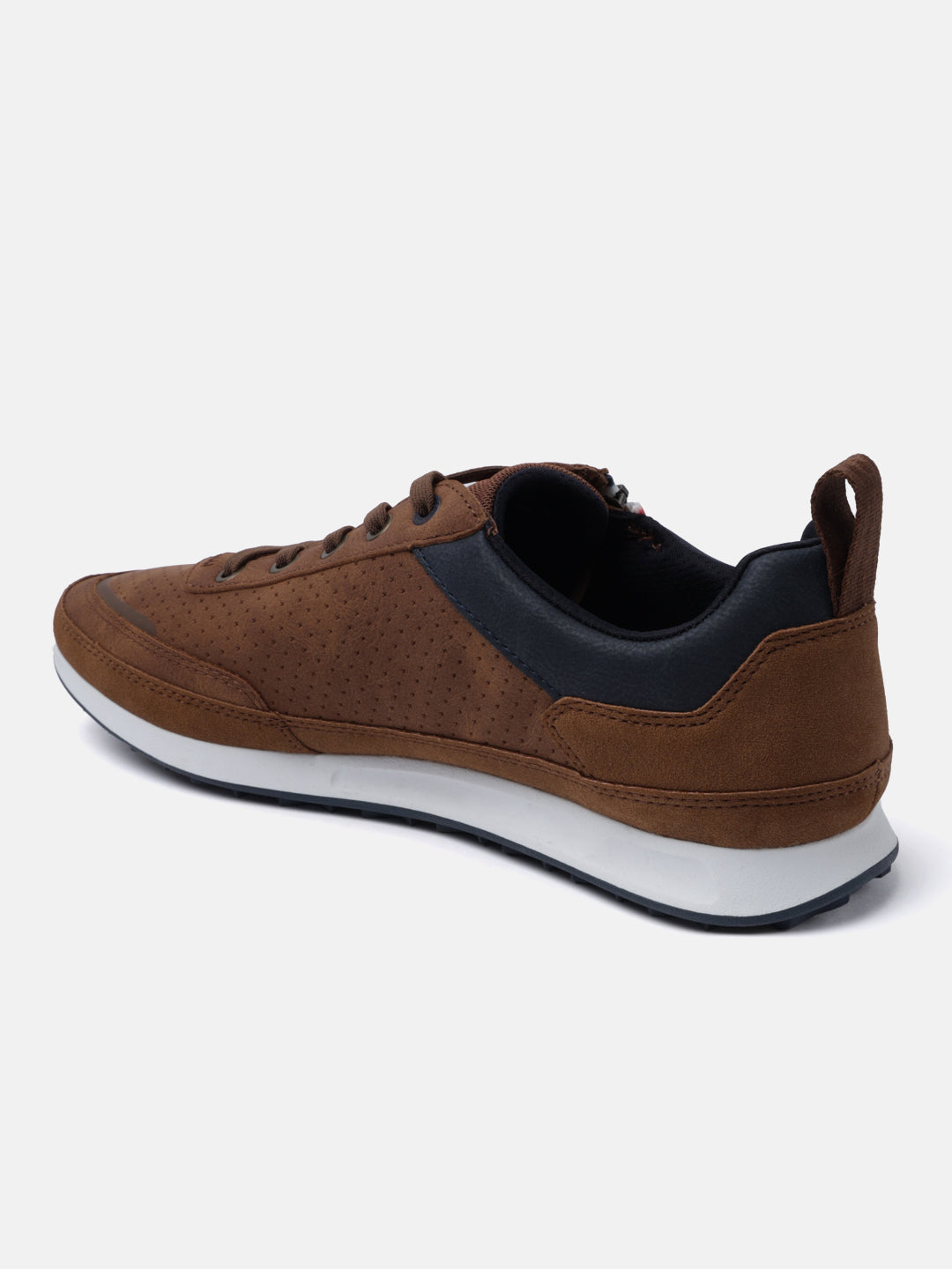 Cognac comfort sneaker by bugatti with navy detailing around the ankle and a white rubber sole.