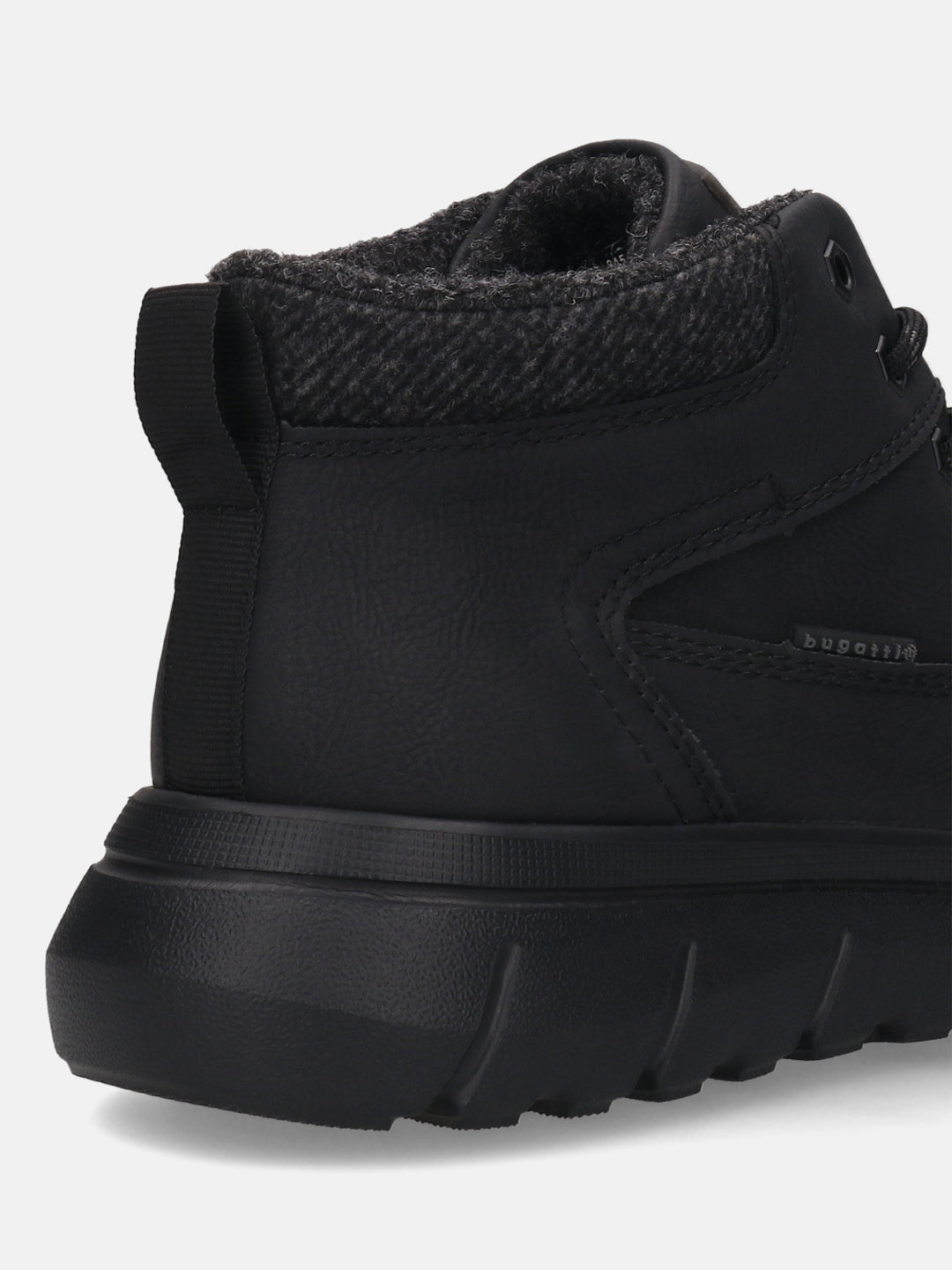 Black comfort casual boots by Bugatti with a herringbone-patterned wool collar and a textured sole.